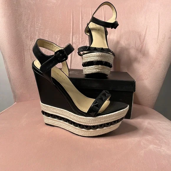 Studded Heels - Picture 3 of 5